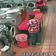 Un bébé dans une machine à laver !